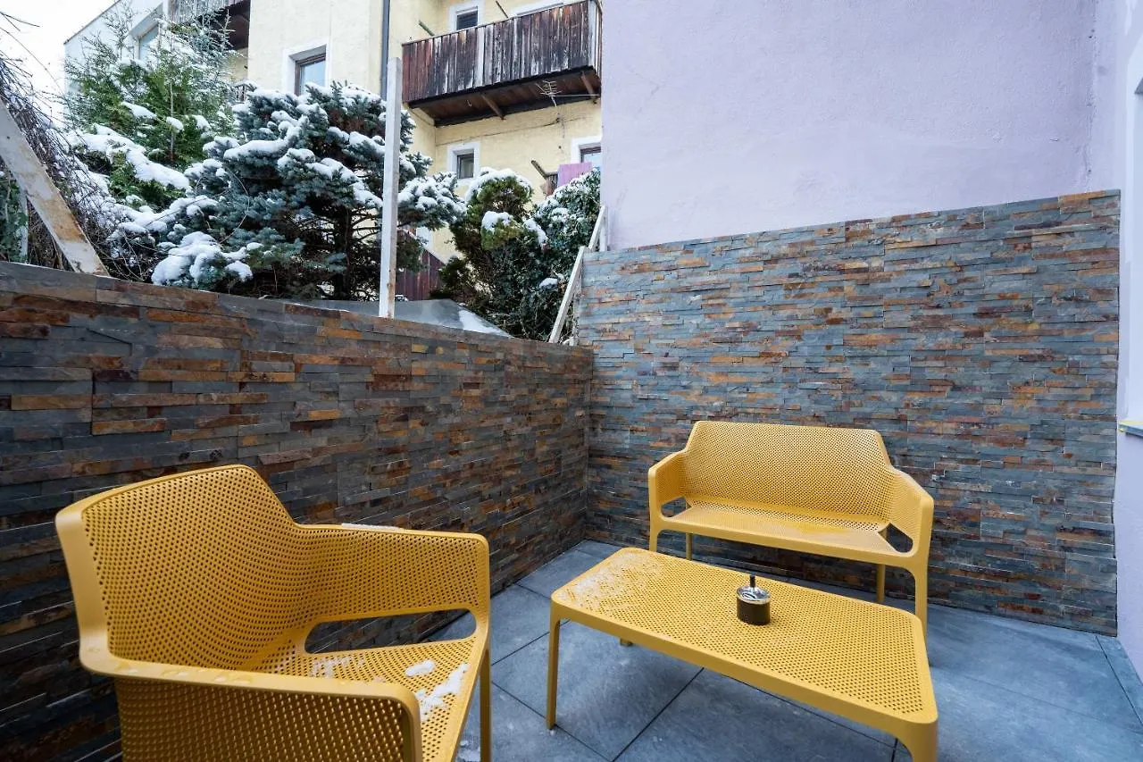 Noas Home Innsbruck Apartment