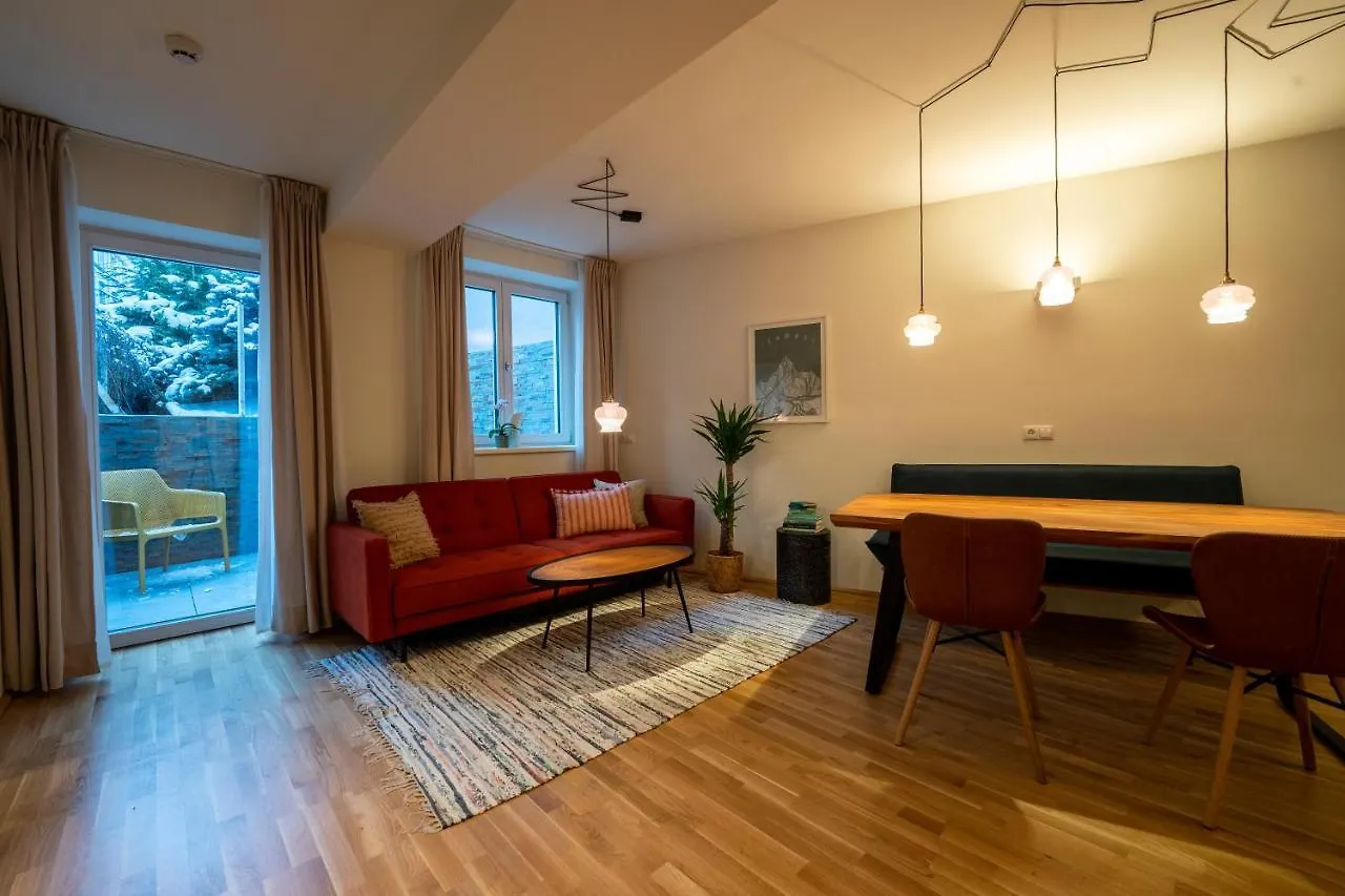 Noas Home Innsbruck Apartment